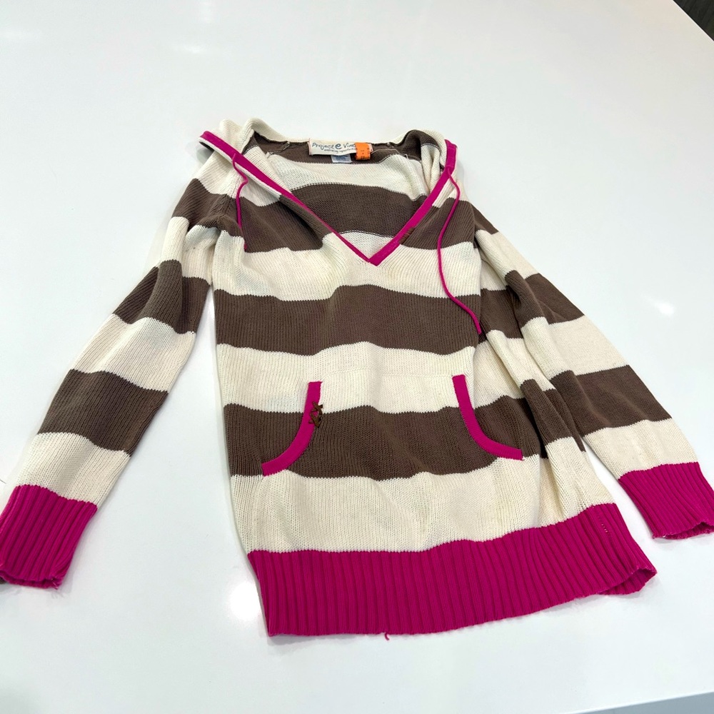 Hooded sweater. Xs project e vintage